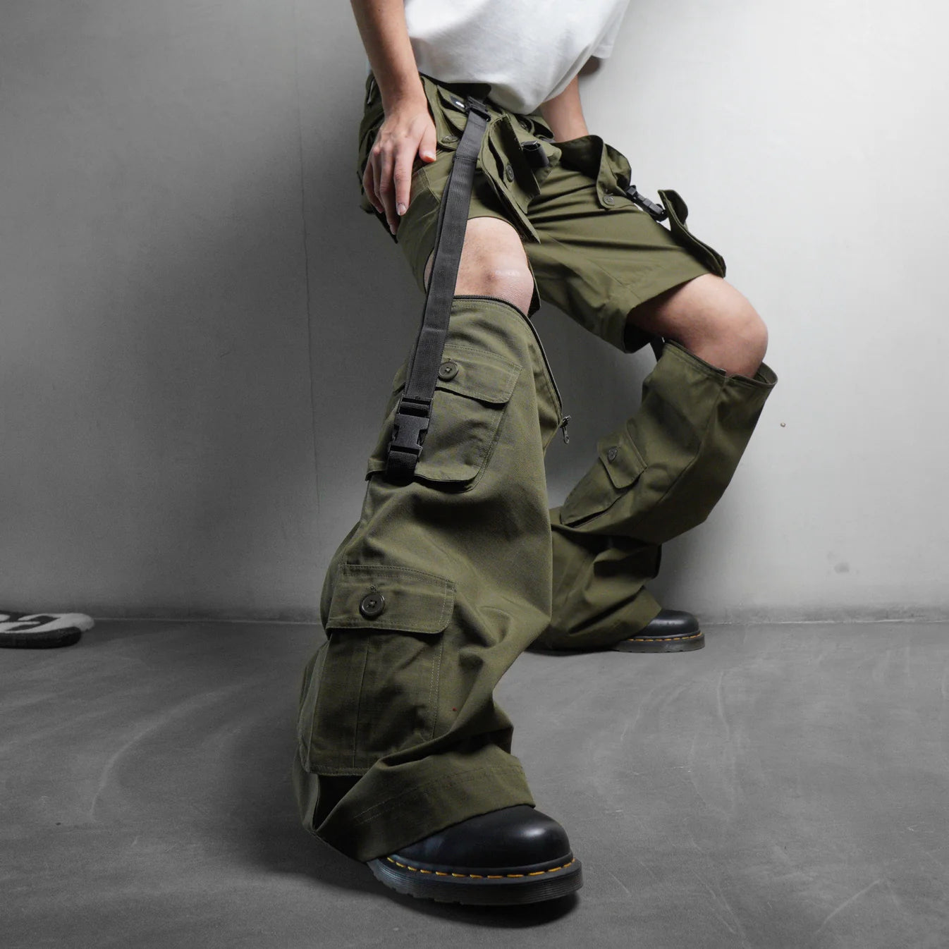 OLIVE RIPSTOP CARGOS